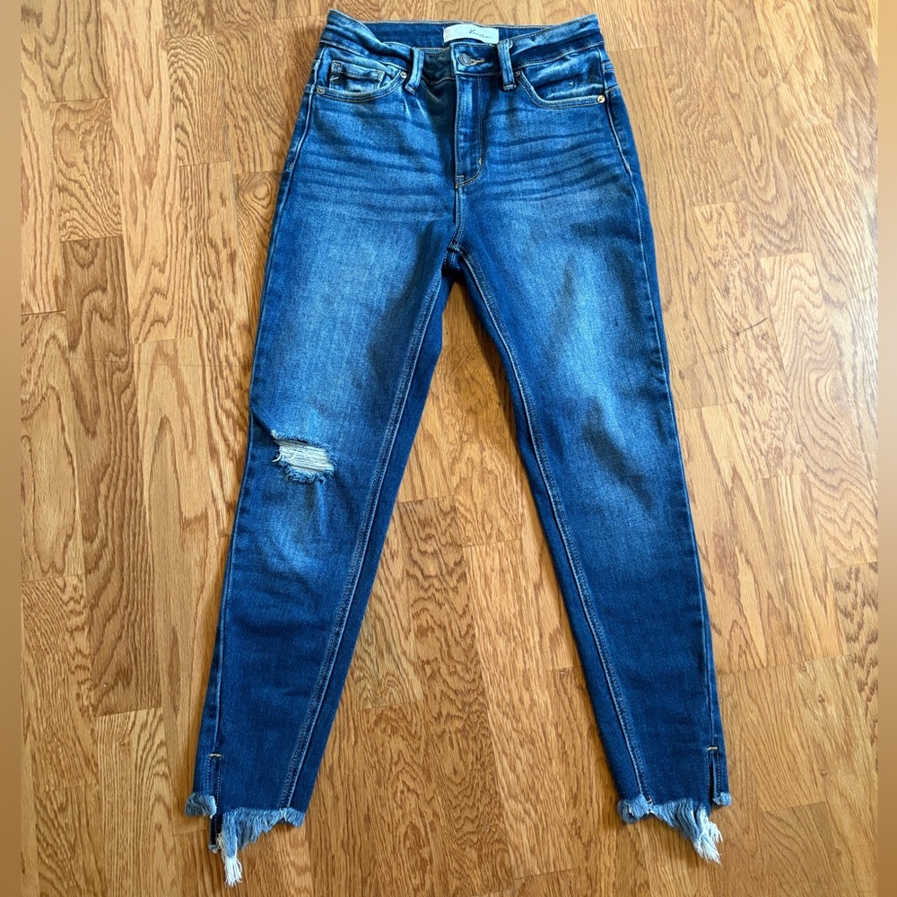 KanCan Distressed Jeans